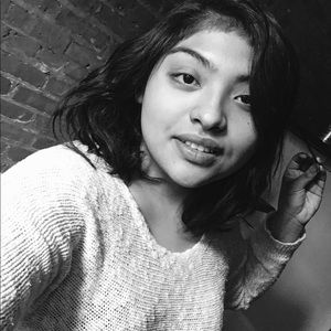 Meet your Posher, Alicia